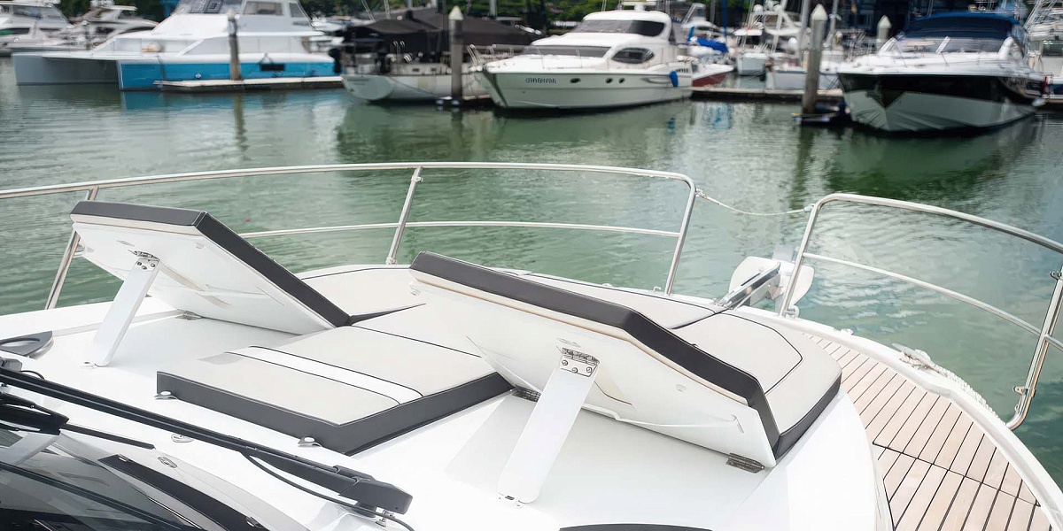 Аренда яхты Jeanneau Merry Fisher 34 на Пхукете | Extremalov Group